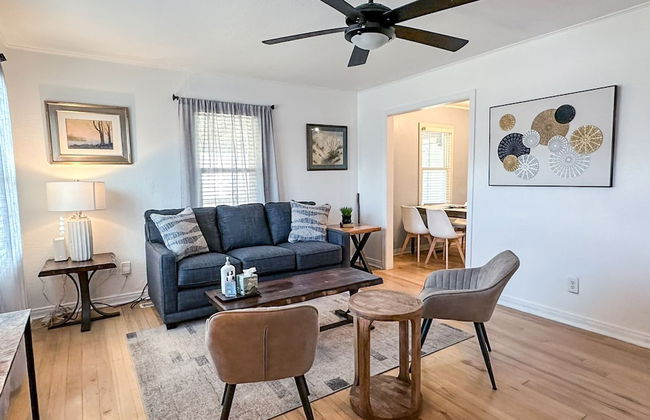 Affordable 2BR Getaway Near Plaza District Lilac1 - Photo 3