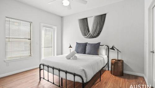 Spiral Stairs to Loft Bedroom Balcony with Shade - Foto 2