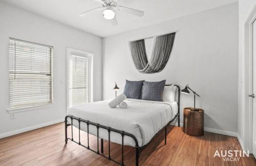 Spiral Stairs to Loft Bedroom Balcony with Shade - Foto 2