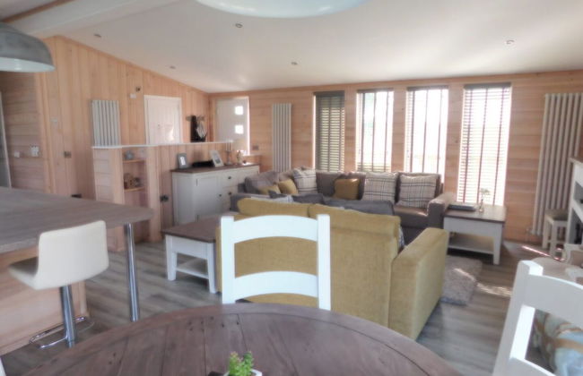 Spacious 2-bed Lodge in Bury Saint Edmunds - Foto 13