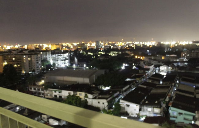 Highrise Cityview Aspire Condo Gym Pool - Foto 27