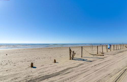 Oceanfront Home with Deck and Views in Galveston! - Foto 36