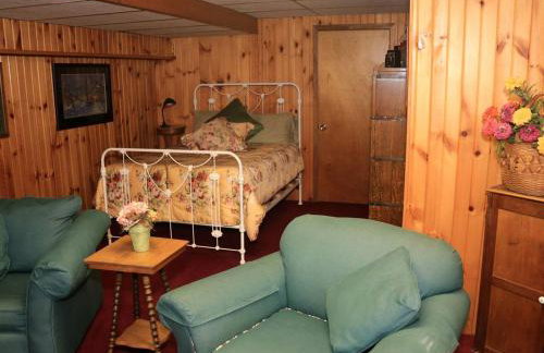 Historic Reunion, Wedding, and Event Space Rental in Central Wisconsin - Foto 28