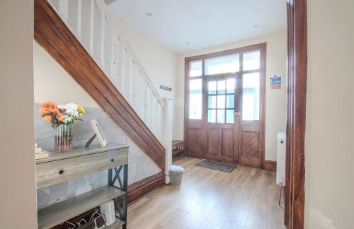 Modern & Spacious 4-Bedroom Home, Family & Contractor Friendly, Manchester - Foto 45