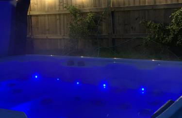 Ideally located Luxury Country Escape-The Lookout-with private garden dog friendly and private hot tub - Foto 6