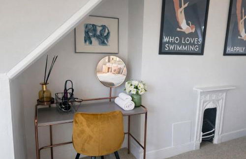 Beautiful 4 Bed Beach House - Foto 34