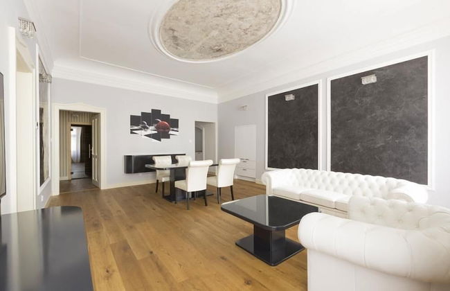 Wellness Hotel Republika 24 Apartments - Foto 5