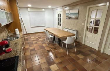 Casa Robleda, Piscina privada cubierta y Jacuzzi - Foto 18