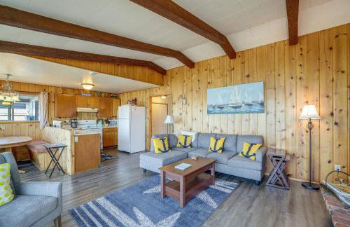 Oceanfront Cottage with Patio and Views in Birch Bay! - Foto 6