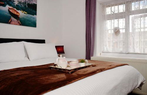 29EW Dreams Unlimited Serviced Accommodation- Staines - Heathrow - Foto 25