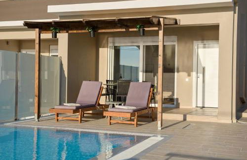 Lila's villa maisonette with private pool - Foto 12