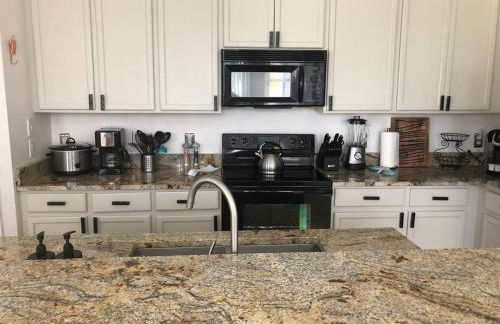 GREAT VALUE! - private pool. Disney Area 4/4 - Foto 4