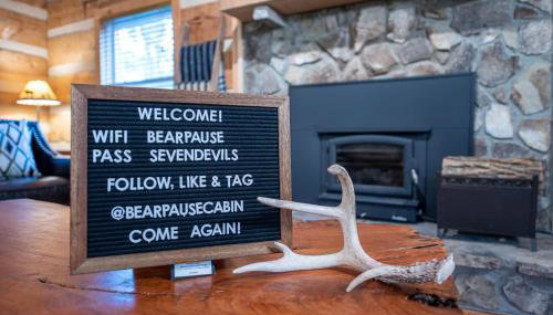 Bear Pause Cabin 3 BR/3BA Amazing view of the Lake - Foto 2