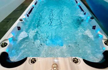 Countryside Retreat - Indoor Pool, Sauna, Hot Tub - Photo 21