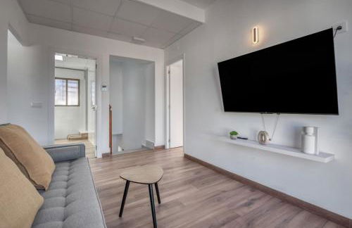 VILLA T to15 min from Puy du Fou Billiar, Movies, BBQ,Pool - Foto 17