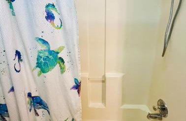 Cozy Cabin with HOTTUB in the GREAT SMOKY MOUNTAINS - Photo 7