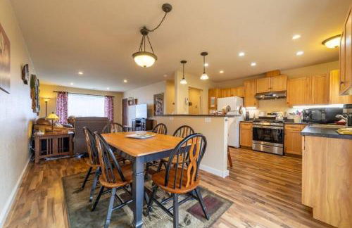 Elk Meadow Cabins 19A Johnny Redwood Suite - Photo 5