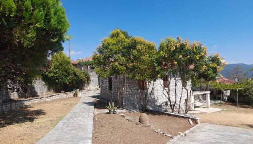 Το πετρόσπιτο - Foto 3, Garden