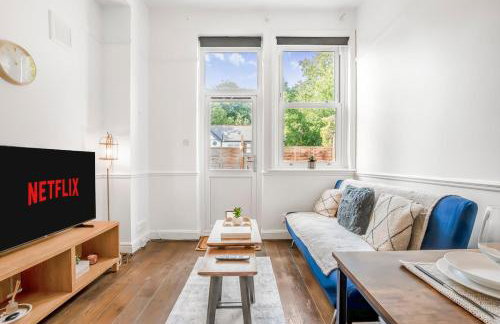 Modern 2BR Flat-Terrace-Free Parking-Rail Station - Foto 3