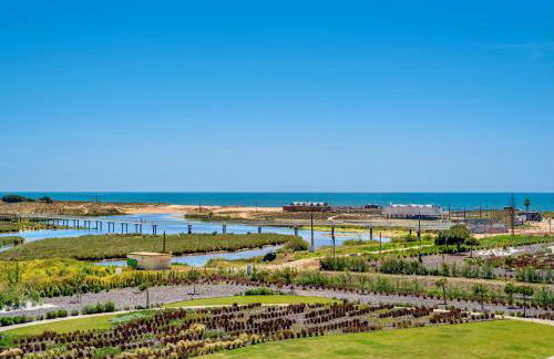 Bayline - Beachfront Bliss & Spa by Bedzy - Foto 2