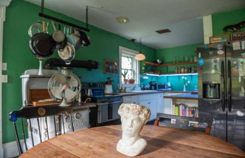 Historic Colonial in the Heart of Ski Country - Foto 55