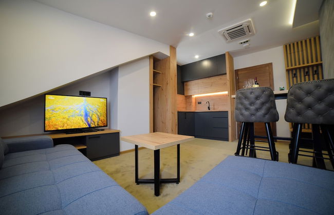 Lakeside Residence - Photo 7