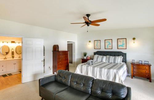 Harrison Getaway with Deck and Lake Views! - Foto 13