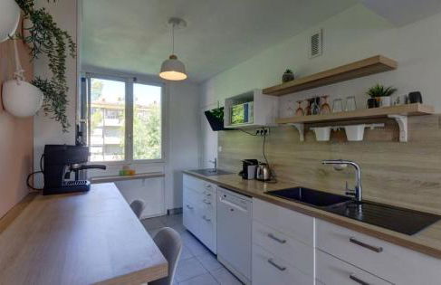 LE SMILE - 3 bedrooms - 8pers - Parking - Centre Gare - Foto 12