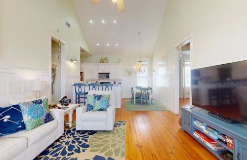 Retreat Steps to Beach Large Deck Family Fun - Foto 5