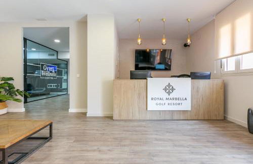 Royal Marbella Resort, Pool, Golf, Beach & Bars - Photo 27