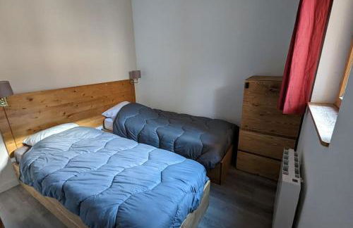 Appartement 6/8 pers à 200 m des pistes - piscine - Photo 14