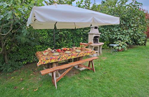 Farmhouse in Apecchio with Pool and Terrace - Foto 32