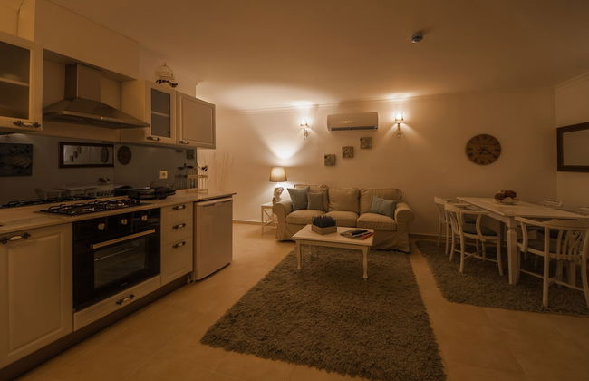 8 Oda Boutique Homes - Photo 30