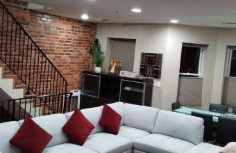 Large 2Level 3BR, 3BA Condo with free parking near Downtown Washington DC - Foto 2