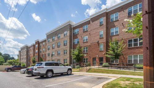 Fourth & River - Top-Floor condo with River Views - 3 King Suites - Foto 4