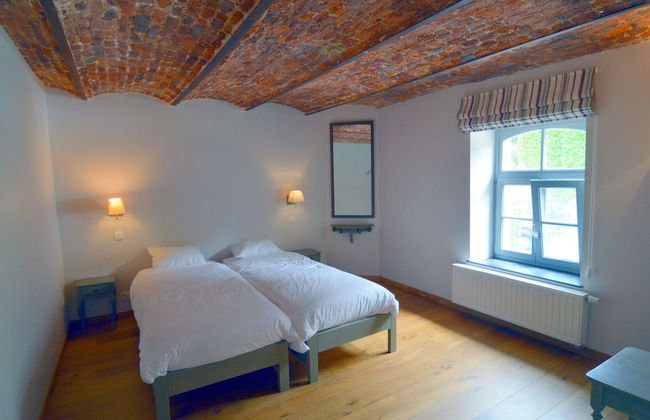 Gite With Swimming Pool Situated in Wonderful Castle Grounds in Gesves - Foto 7