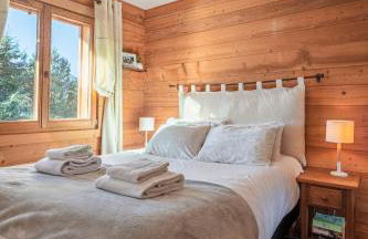 2 bed Chalet, sleeps 5 with shared pool - Morzine - Foto 11