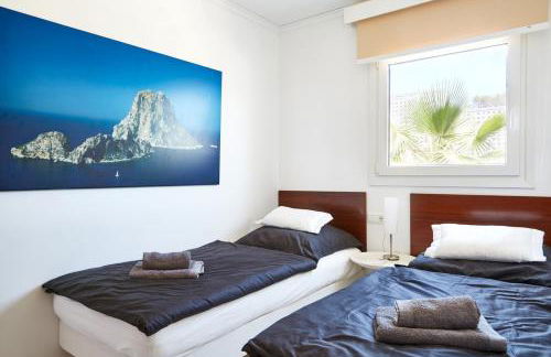 Rent Your Luxury 5 Bedroom Villa, Ibiza Villa 1053 - Foto 38