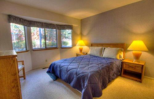 Ski Lake Lodge home - Foto 13