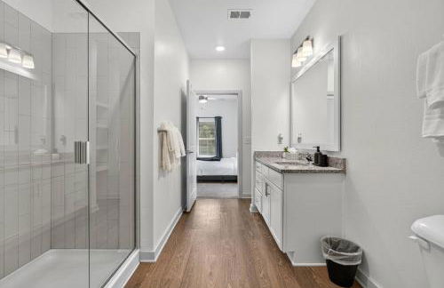 Cozy 2 BR Apt |King Bed |Pool |Gym| Close to Mayo - Foto 17