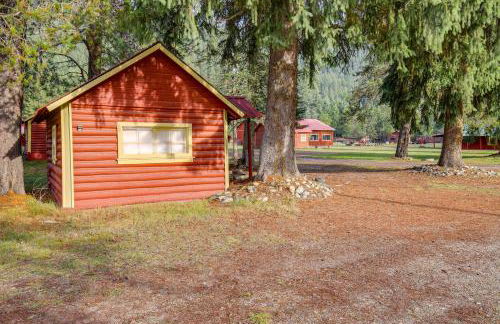 Black Diamond Guest Ranch Cabin with Lodge Access! - Foto 13