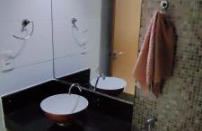 FLAT COMPLETO PERTO DE TUDO WIFi GARAGEM ACADEMIA - Foto 5