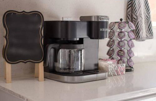 The Tranquil Retreat Heated Pool HotTub Sauna BBQ - Foto 5