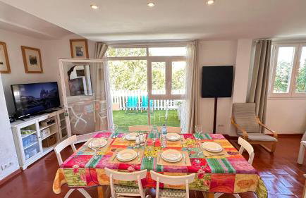 Casa con jardín a 40 metros de la playa. VR. - Foto 35