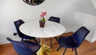 Knaphill - 2 Bedroom Terrace House - With Garden - Foto 5, Other