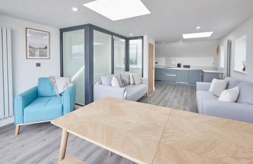 Host & Stay - Coastal Townhouse - Photo 4