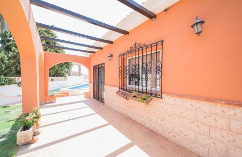 Expoholidys- Chalet privado en Castell del Rey - Foto 15