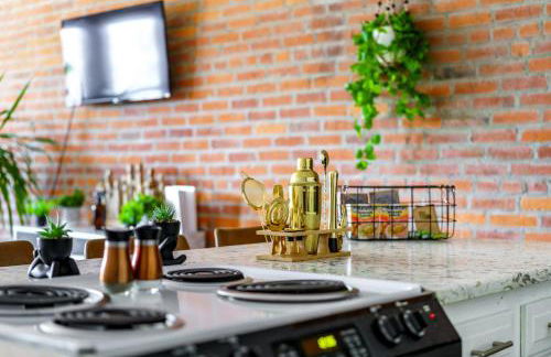 Jungle House Luxury Homes - Columbus Downtown Short North - Walk to Convention Center & Nationwide Arena - Sleeps up to 10 - Free Parking - Over 5,800 Five Stars - Foto 40