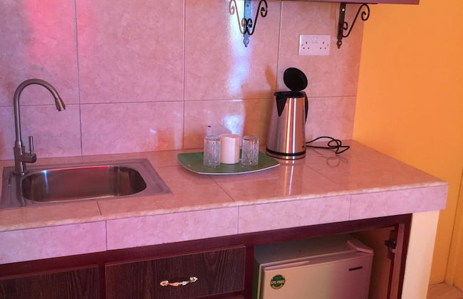 Bob Apartments - Photo 16