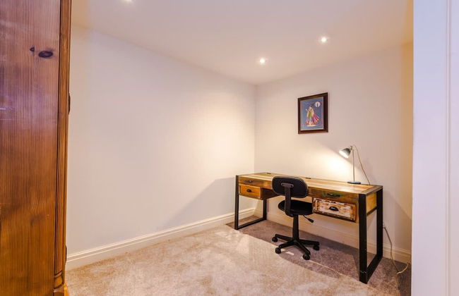 Host Stay Belvedere House - Photo 22